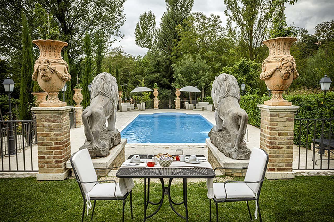 Hotel Guerrinuccio เชลาโน ภายนอก รูปภาพ